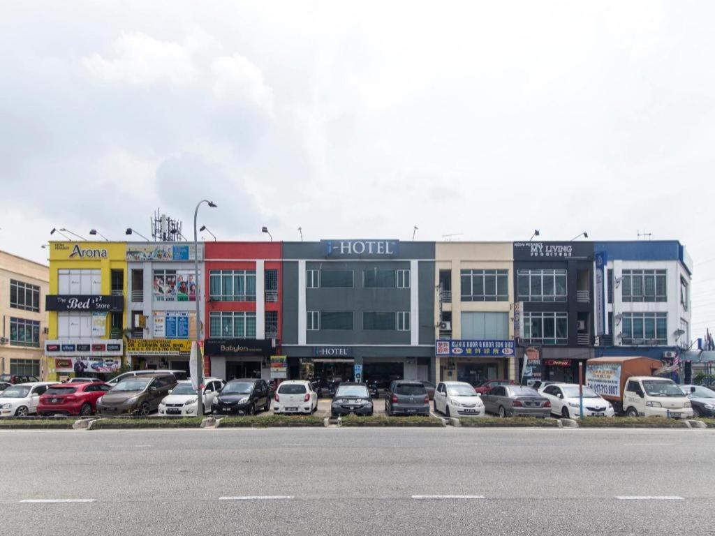 I-Hotel @ Johor Bahru Kültér fotó