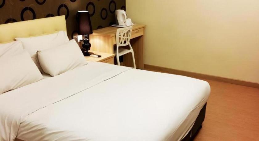 I-Hotel @ Johor Bahru Kültér fotó